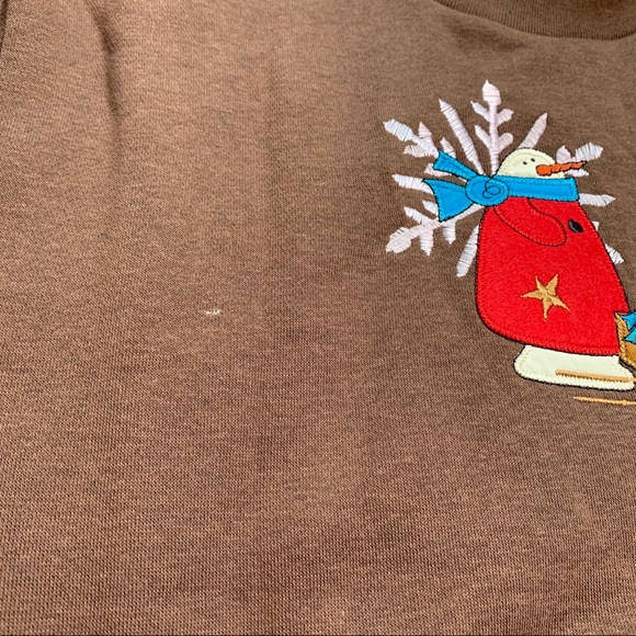 NEW snowman turtleneck Sweatshirt Large - Picture 16 of 16